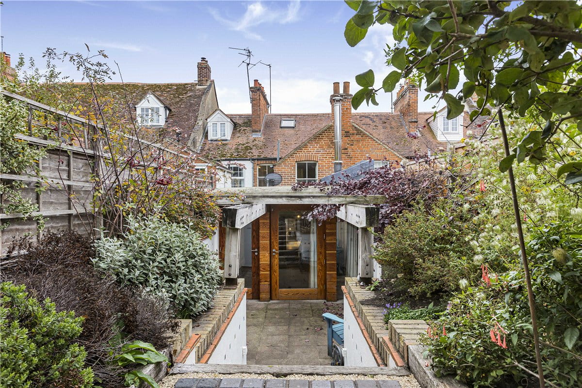 3 bedroom house, Thames Street, Abingdon OX14 - Available