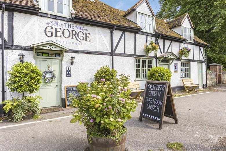 2 bedroom cottage, The Green, Sutton Courtenay OX14 - Available