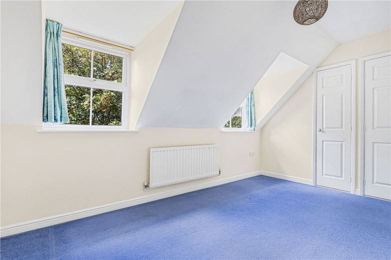 4 bedroom house, Terrett Avenue, Headington OX3 - Available