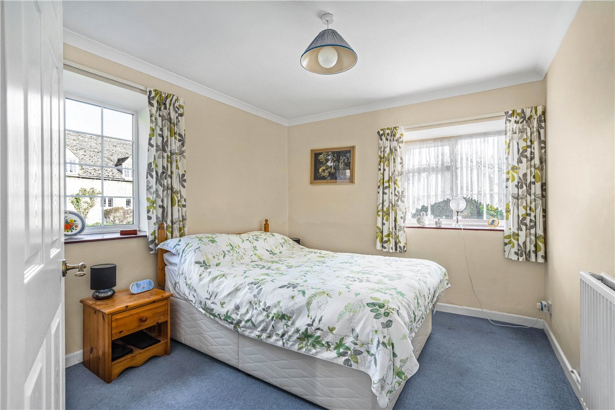 4 bedroom , Cassington Road, Yarnton OX5 - Available