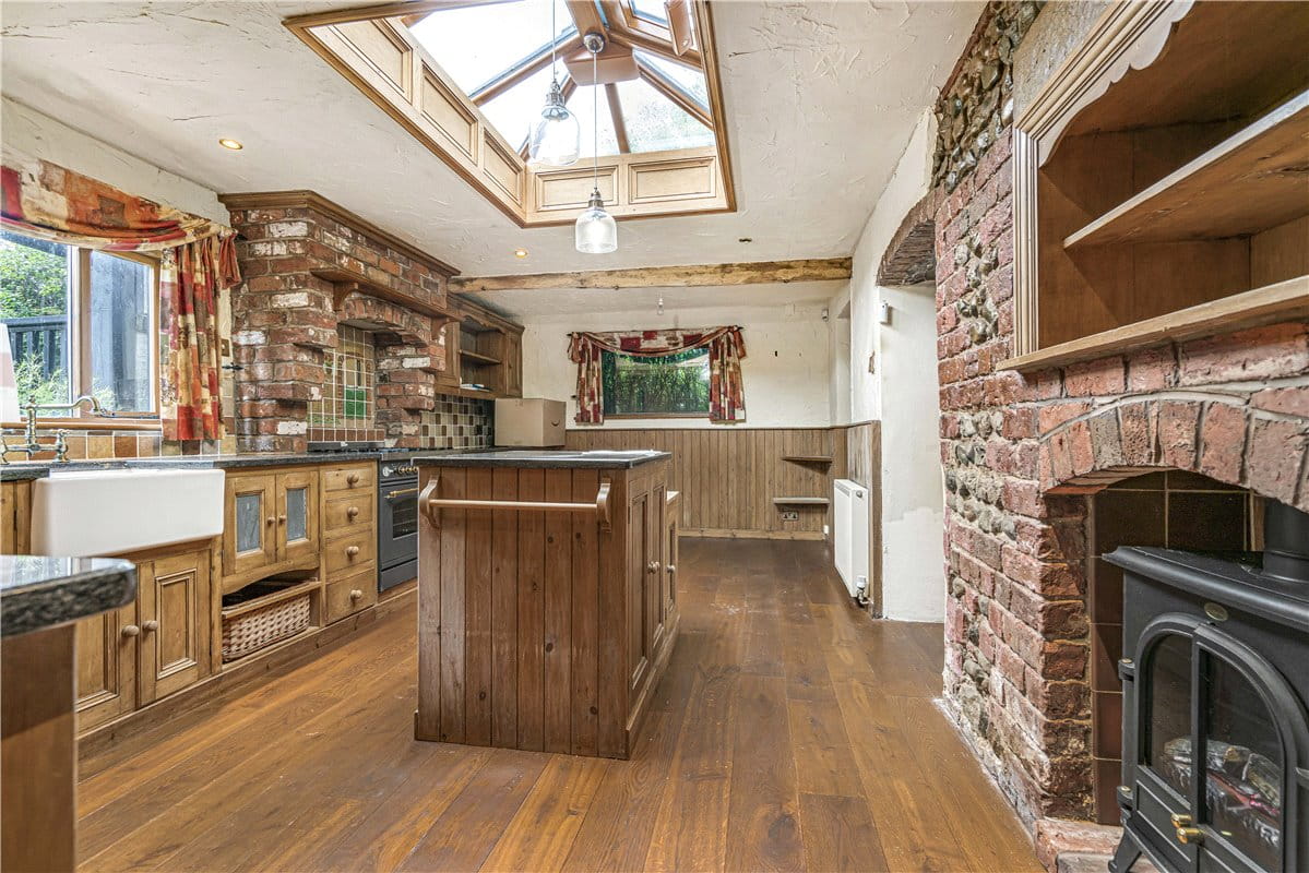 4 bedroom cottage, Old Mains Lane, Poulton-le-Fylde FY6 - Available