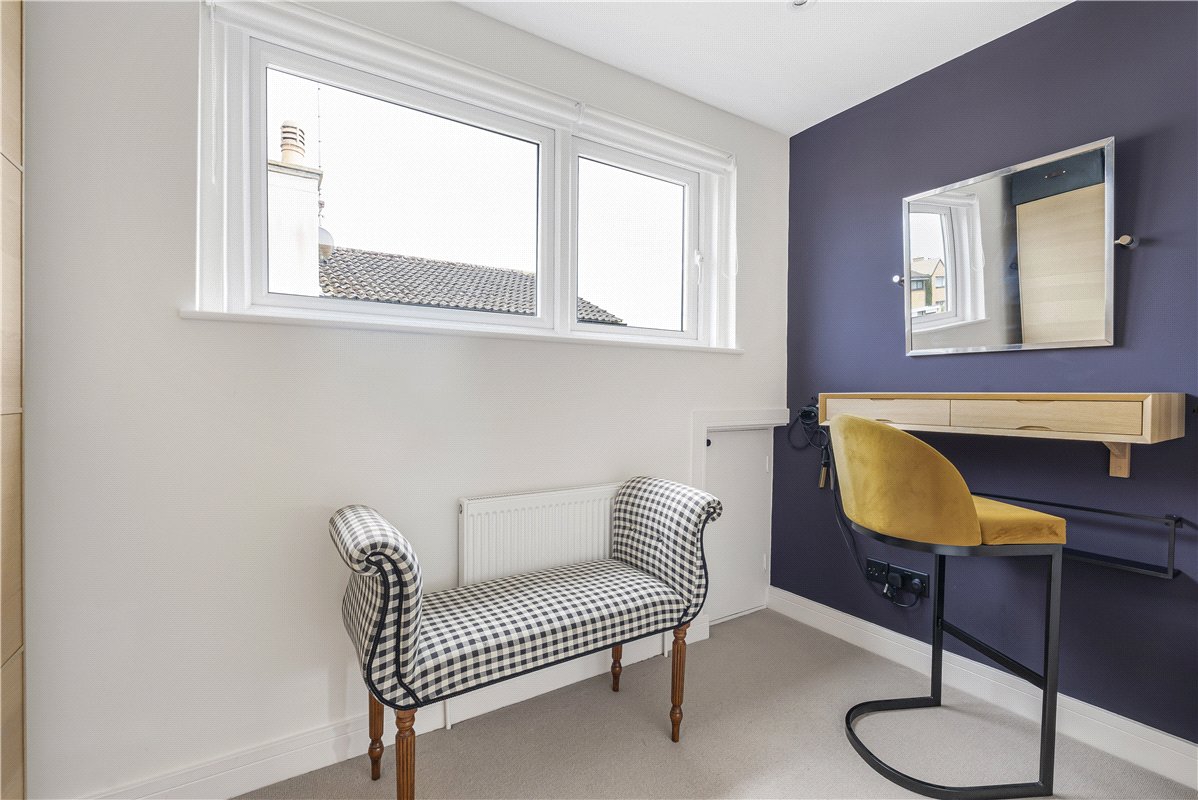 4 bedroom house, Clover Close, Cumnor Hill OX2 - Available