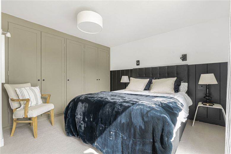 4 bedroom house, Clover Close, Cumnor Hill OX2 - Available