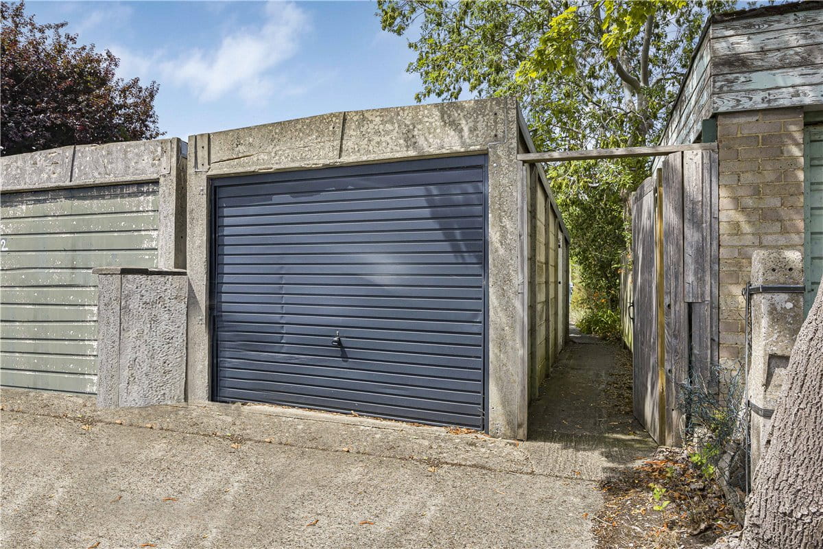 2 bedroom house, Howard Street, Oxford OX4 - Available