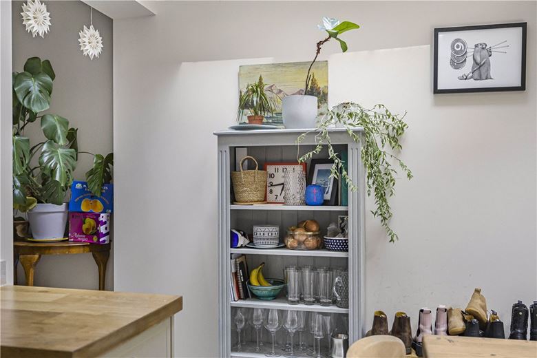 2 bedroom house, Howard Street, Oxford OX4 - Available