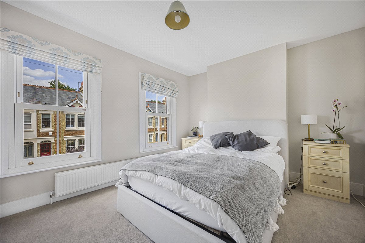 2 bedroom house, Howard Street, Oxford OX4 - Available