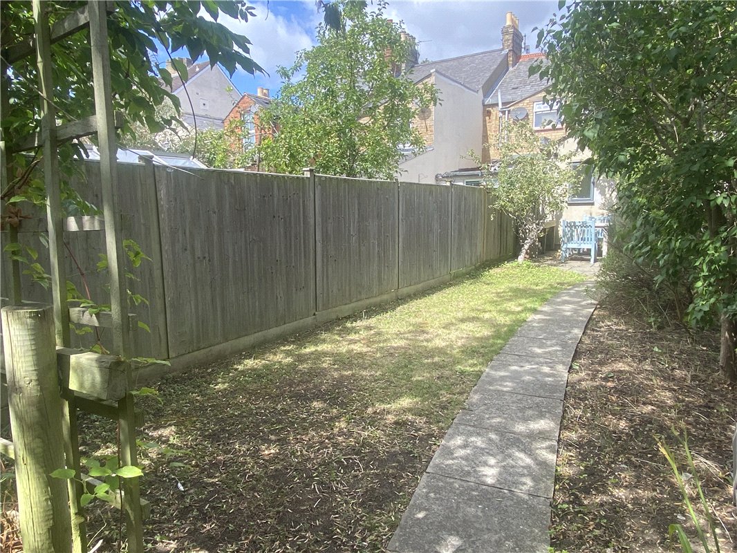 2 bedroom house, Howard Street, Oxford OX4 - Available