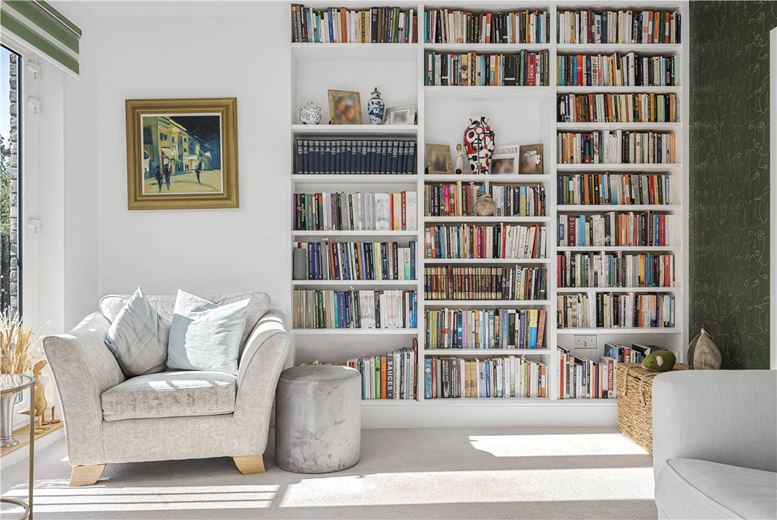 4 bedroom house, Baynhams Drive, Oxford OX2 - Sold STC