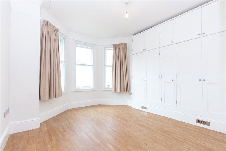 2 bedroom flat, Woodstock Road, Oxford OX2 - Sold STC