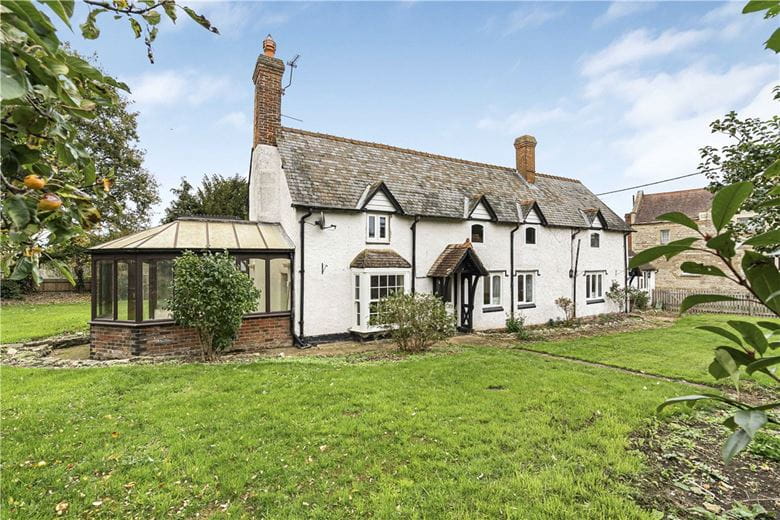 5 bedroom cottage, Valley Road, Finmere MK18 - Available
