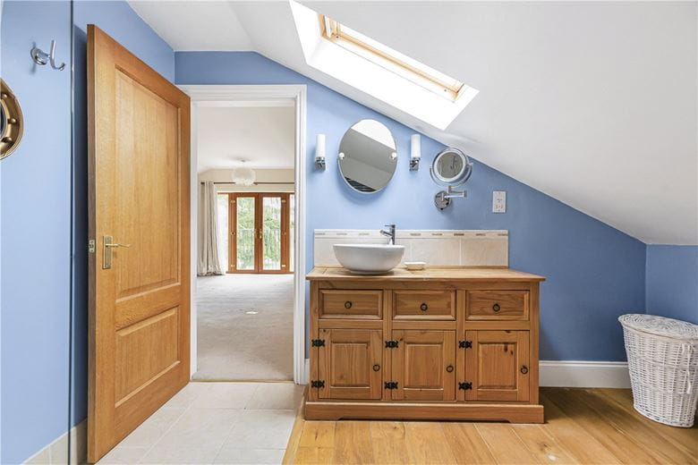 4 bedroom house, Woodperry Road, Beckley OX3 - Available