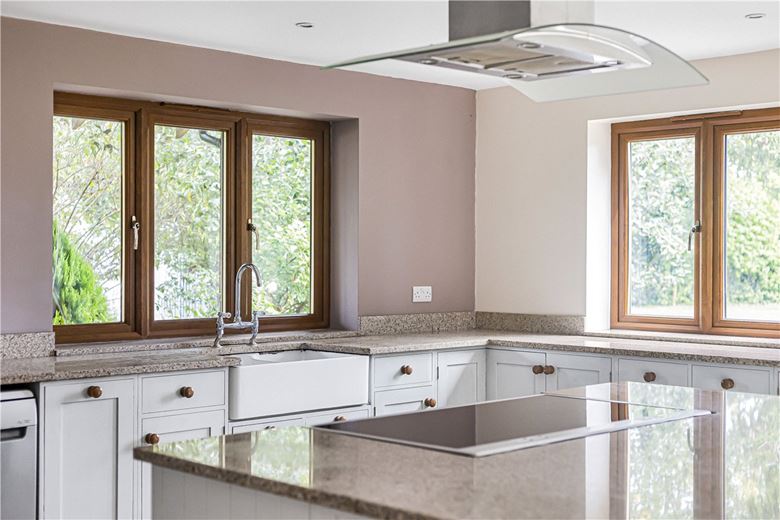 4 bedroom house, Woodperry Road, Beckley OX3 - Available