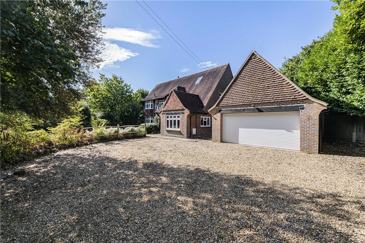 7 bedroom house, Tye Lane, Walberton BN18 - Available