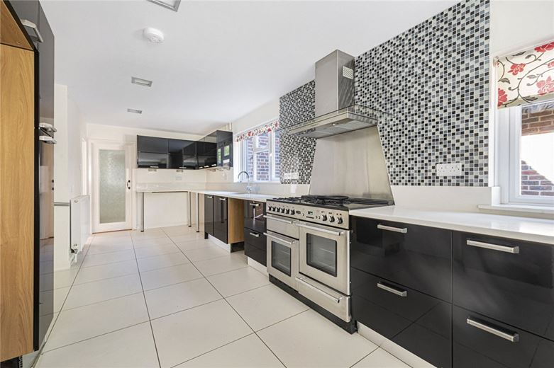 7 bedroom house, Tye Lane, Walberton BN18 - Available