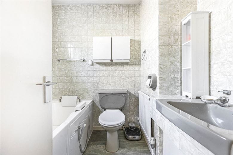 3 bedroom bungalow, Foxton Close, Oxford OX2 - Sold STC