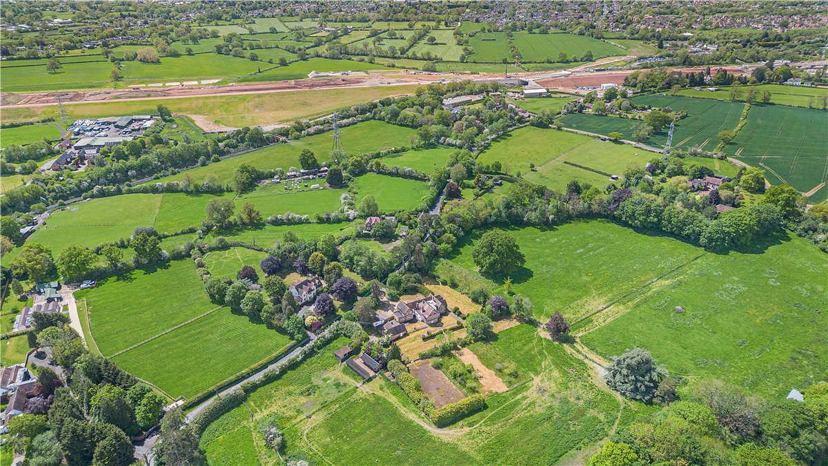 6 bedroom house, Truggist Lane, Berkswell CV7 - Available