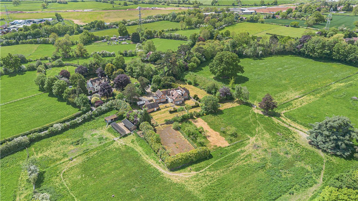6 bedroom house, Truggist Lane, Berkswell CV7 - Available