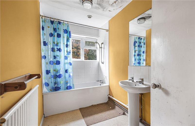 4 bedroom house, Queen Camel, Yeovil BA22 - Available