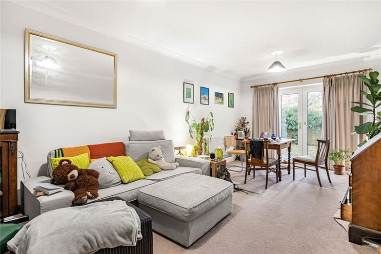 2 bedroom flat, Long Ford Close, Oxford OX1 - Available