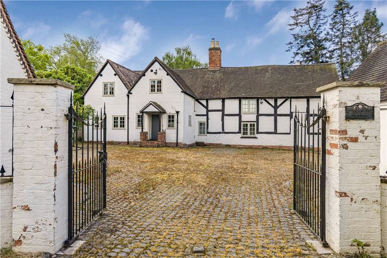 4 bedroom house, Church Lane, Middleton B78 - Available