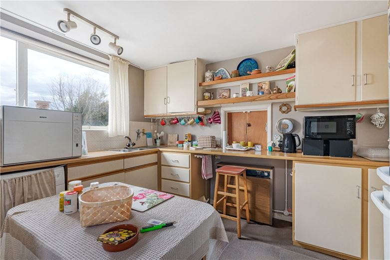 3 bedroom bungalow, Priory Close, Horton-cum-Studley OX33 - Available