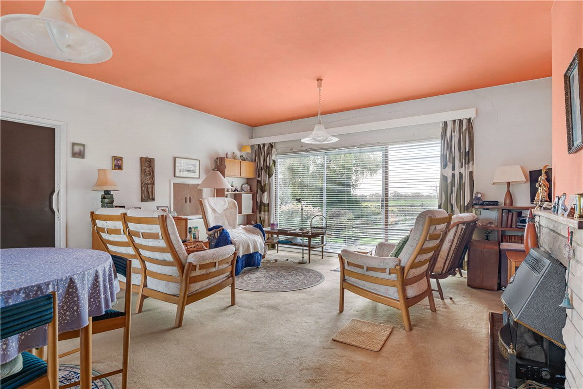 3 bedroom bungalow, Priory Close, Horton-cum-Studley OX33 - Available