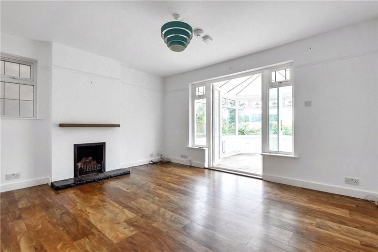 4 bedroom house, Ballinger Road, South Heath HP16 - Available