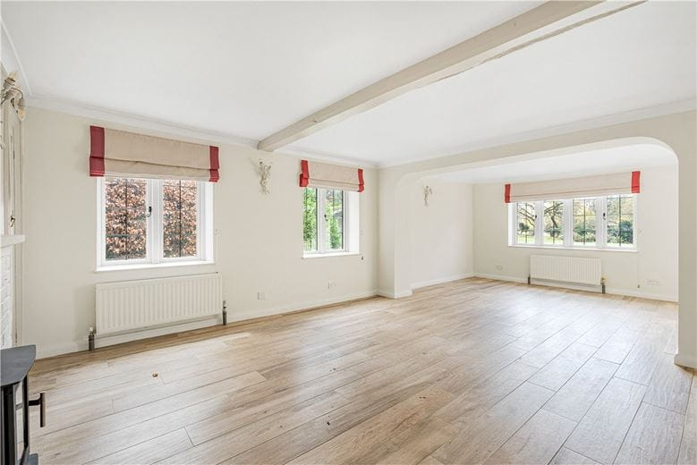 5 bedroom house, Tortington, Arundel BN18 - Available