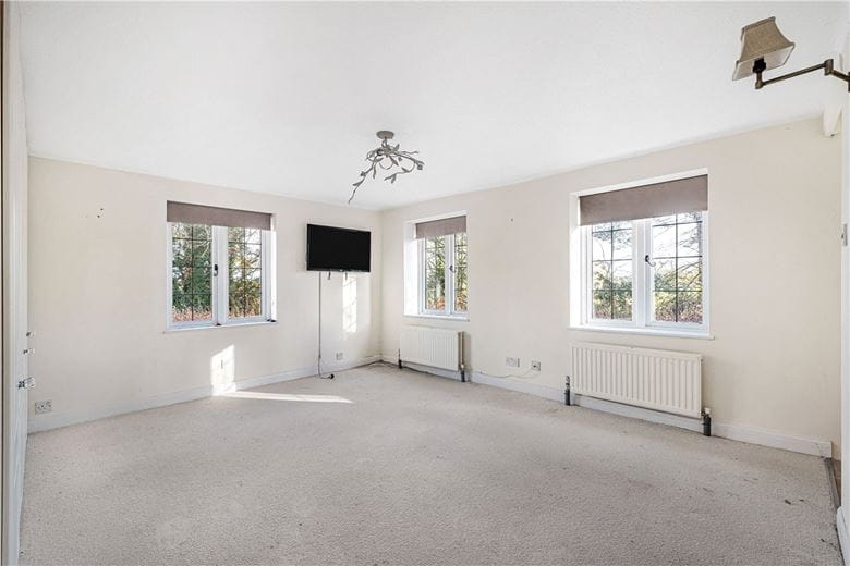 5 bedroom house, Tortington, Arundel BN18 - Available