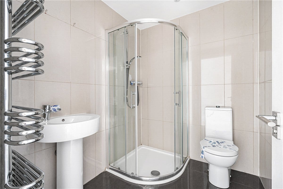 5 bedroom house, Tortington, Arundel BN18 - Available