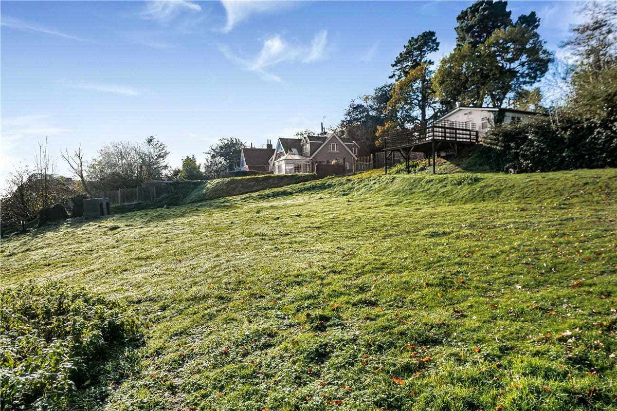 4 bedroom house, Yapton Lane, Walberton BN18 - Available