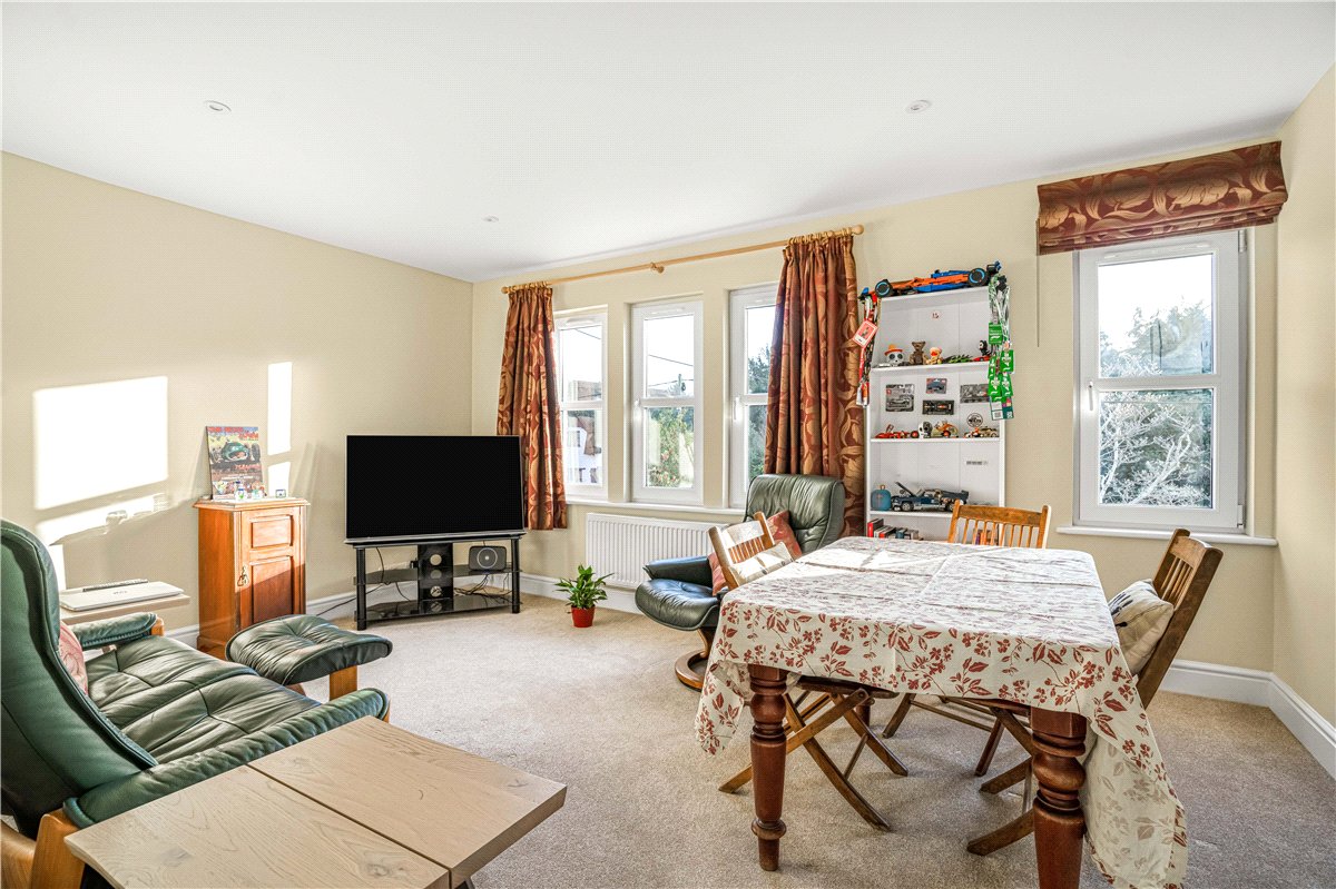 6 bedroom house, Eynsham Road, OX2 - Available