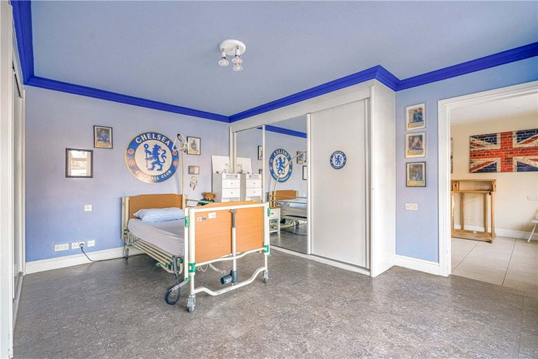 6 bedroom house, Eynsham Road, OX2 - Available