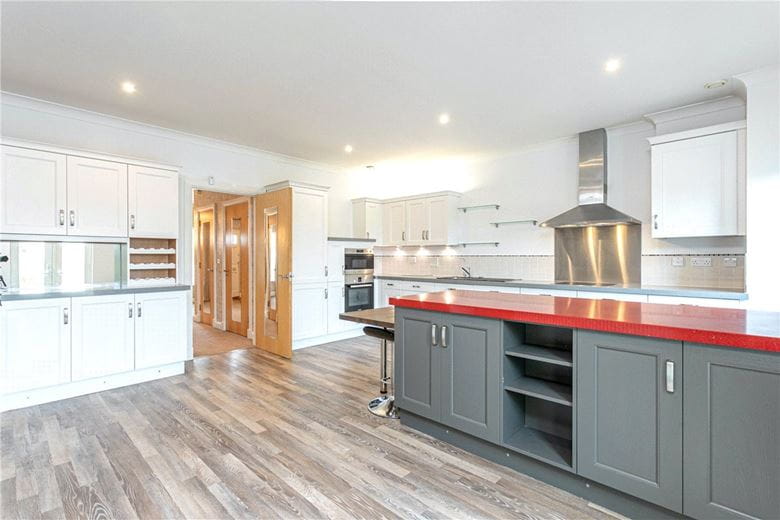 3 bedroom house, Arundel Wing, Tortington Manor BN18 - Available