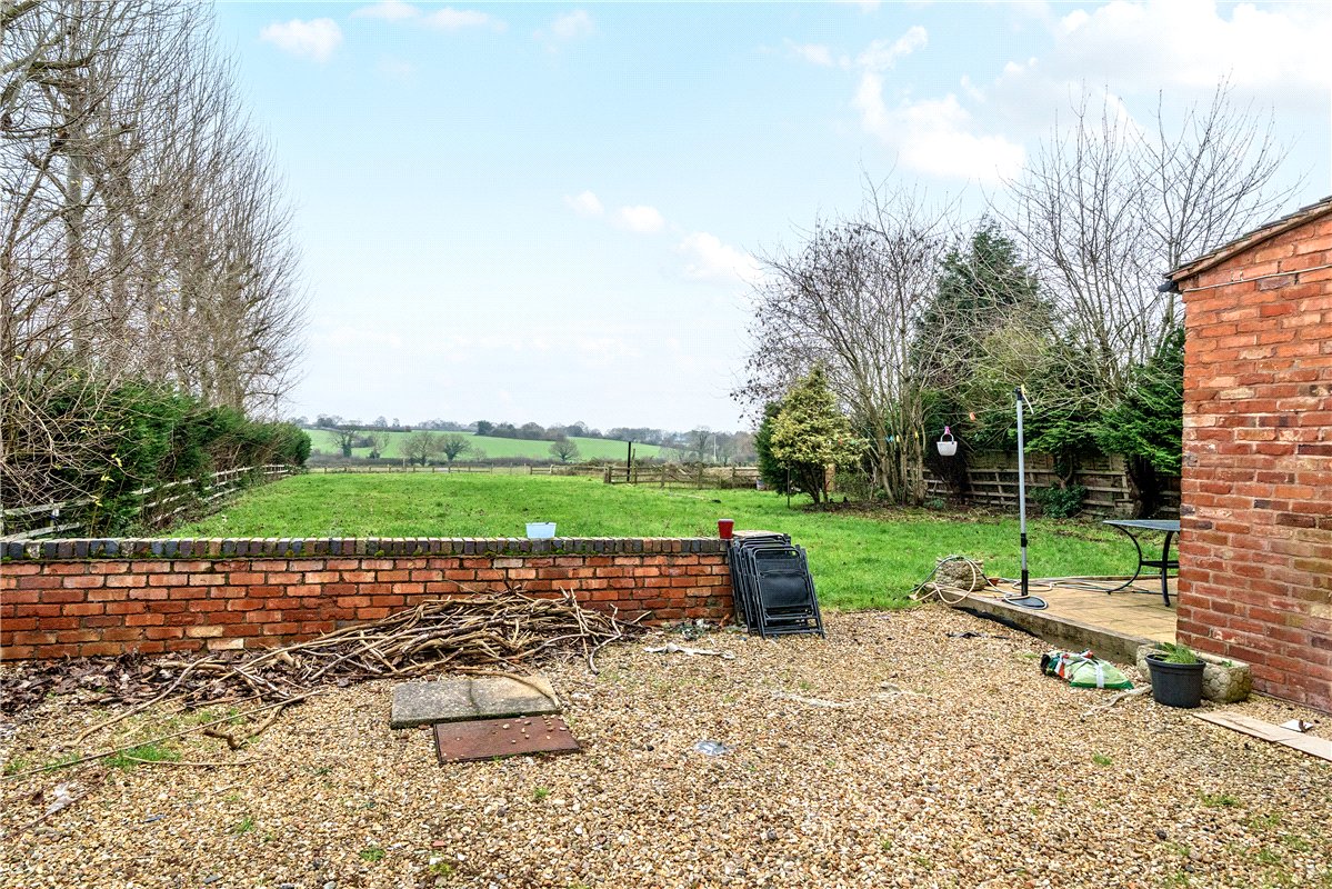 4 bedroom cottage, Shirrall Drive, Drayton Bassett B78 - Available