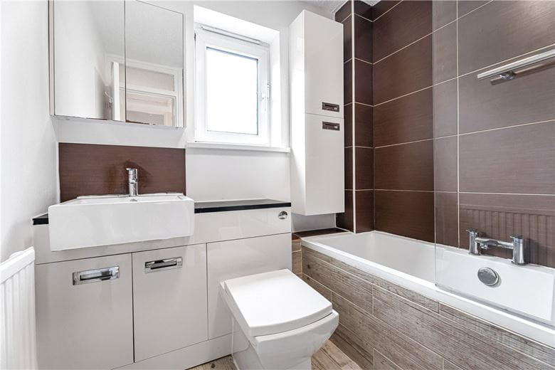 4 bedroom house, Chorefields, Kidlington OX5 - Available