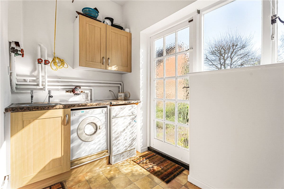 4 bedroom , Ashfields Lane, East Hanney OX12 - Available