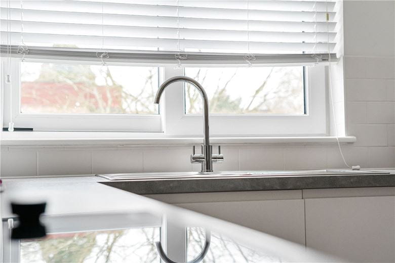 2 bedroom flat, Cunliffe Close, Oxford OX2 - Available