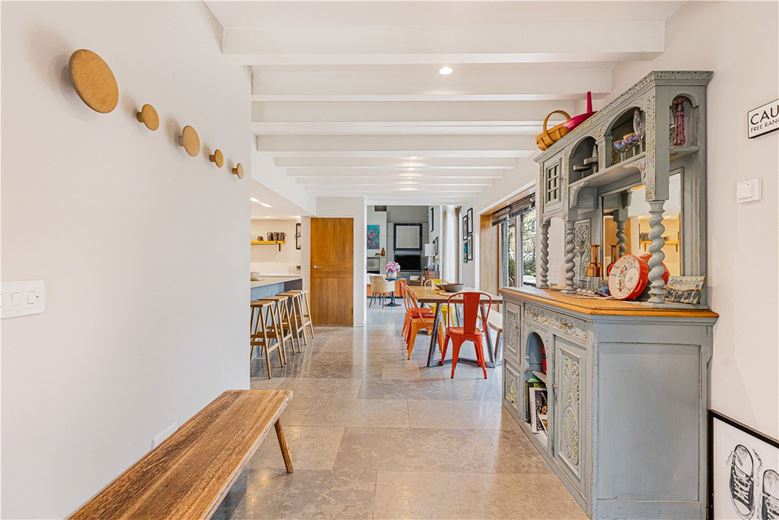 5 bedroom , Back Way, Great Haseley OX44 - Available