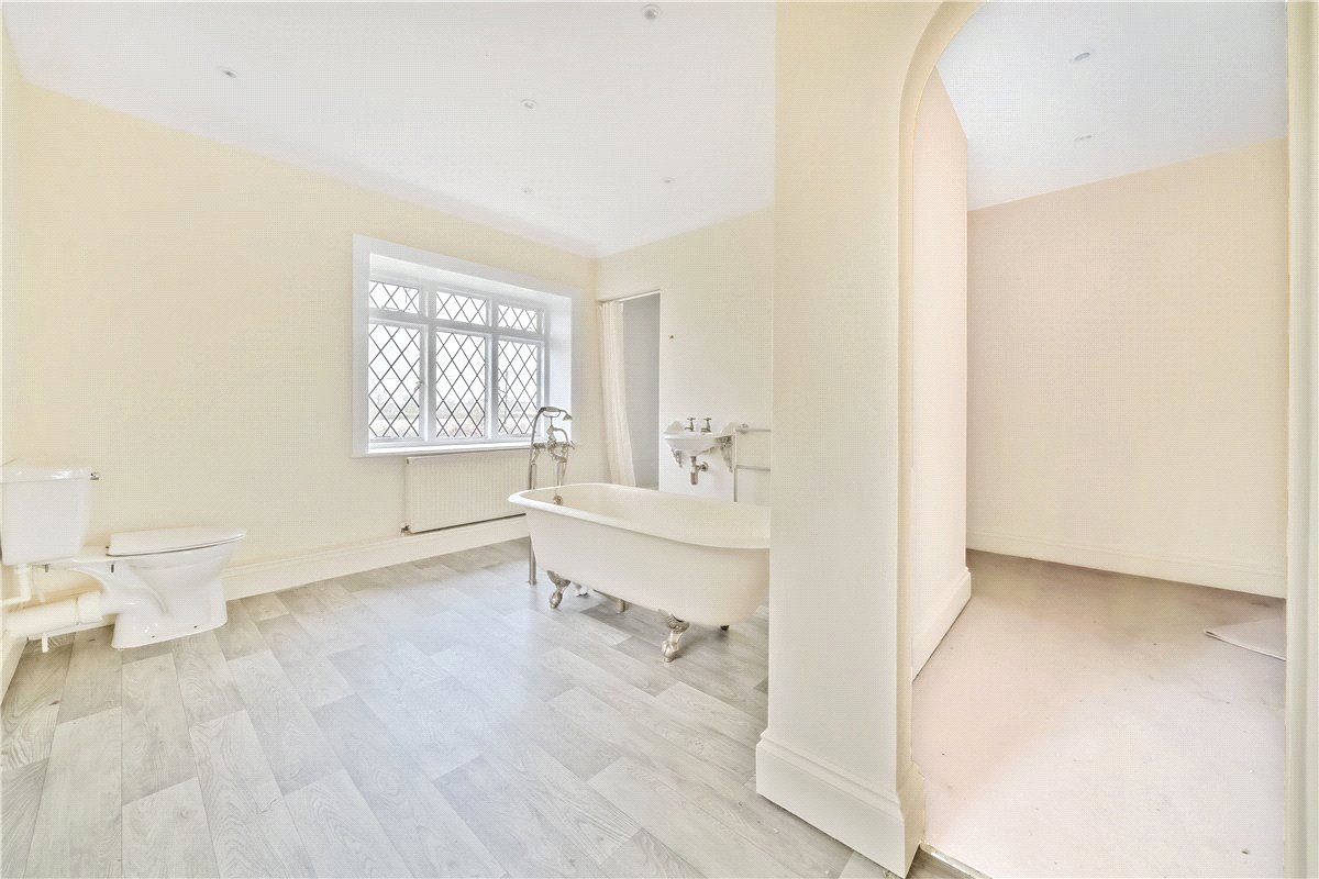 4 bedroom house, Tye Lane, Walberton BN18 - Available