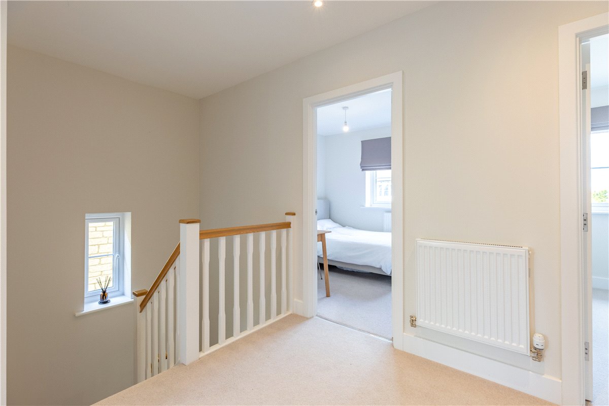 4 bedroom house, Olivers Close, Long Hanborough OX29 - Available