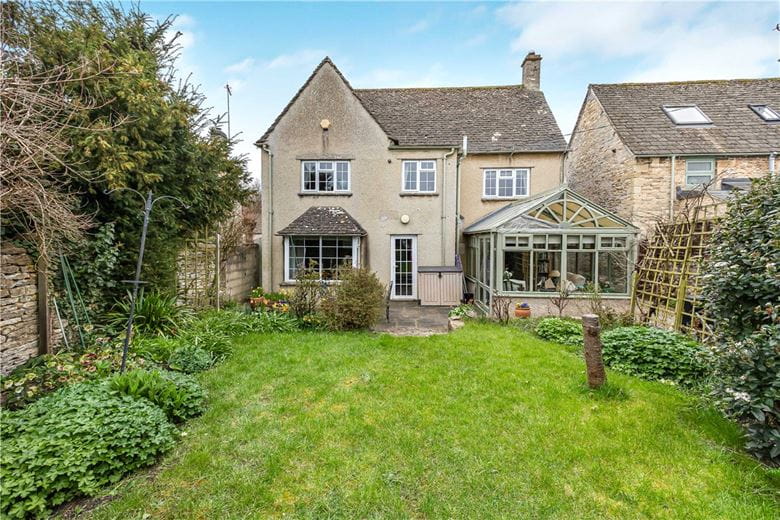 4 bedroom house, Guildenford, Burford OX18 - Available