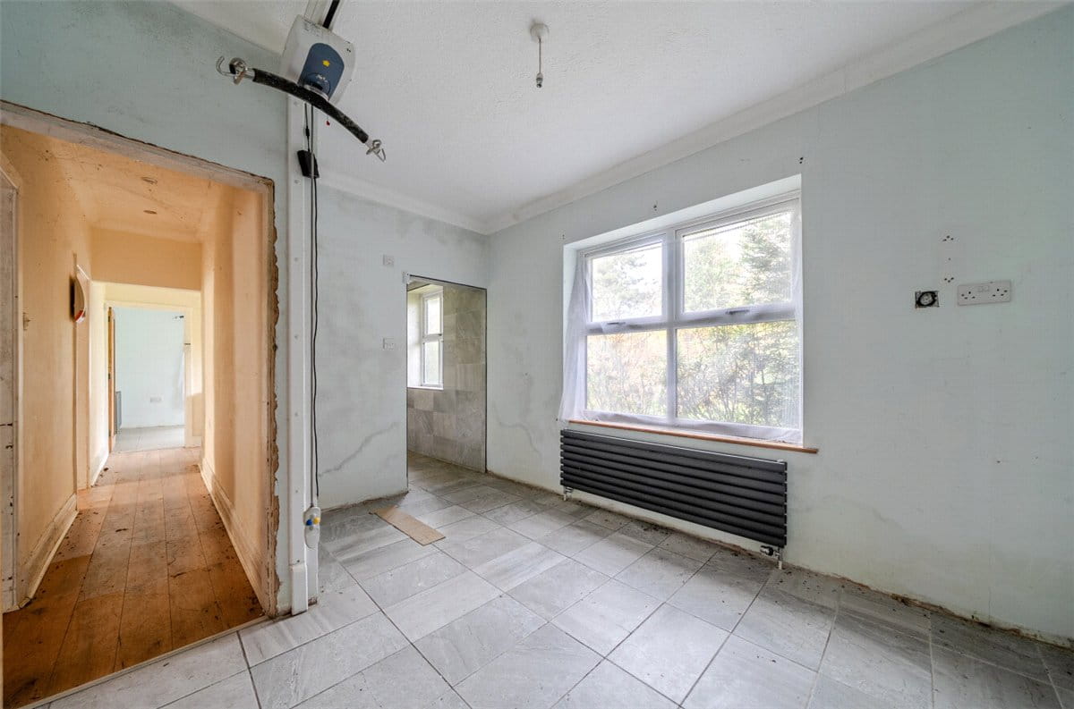 2 bedroom bungalow, Chester Road, Preston Brook WA7 - Available