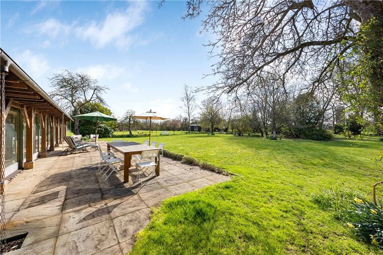 4 bedroom house, Weston-on-the-Green, Bicester OX25 - Available