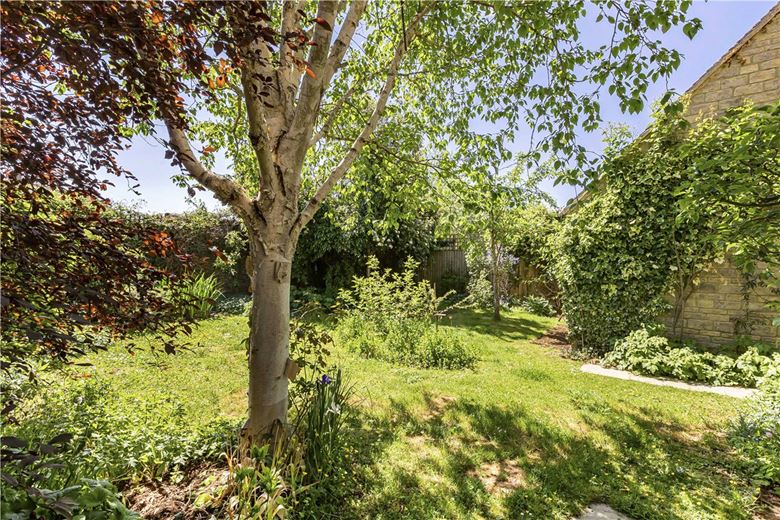 4 bedroom house, Bolsover Close, Long Hanborough OX29 - Available