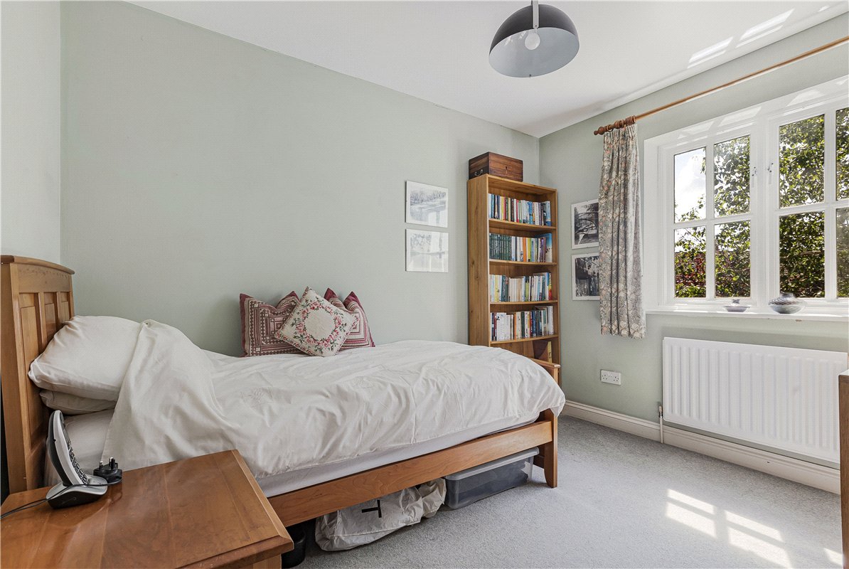 4 bedroom house, Bolsover Close, Long Hanborough OX29 - Available