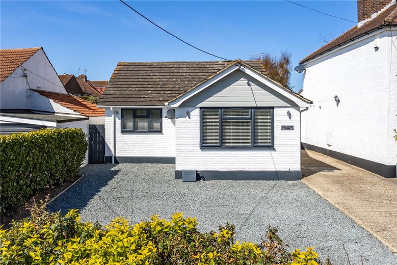 3 bedroom bungalow, Yapton Lane, Walberton BN18 - Available