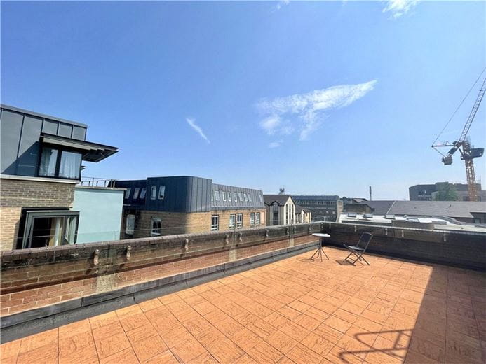 1 bedroom flat, Staincross House, Albion Place OX1 - Available