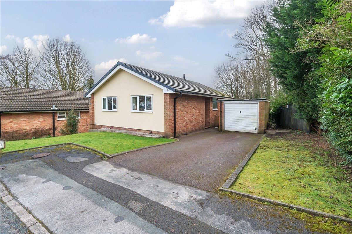 3 bedroom house, Kipling Close, Stockport SK2 - Available