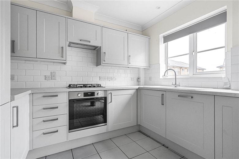 2 bedroom flat, Grandpont Place, Longford Close OX1 - Available